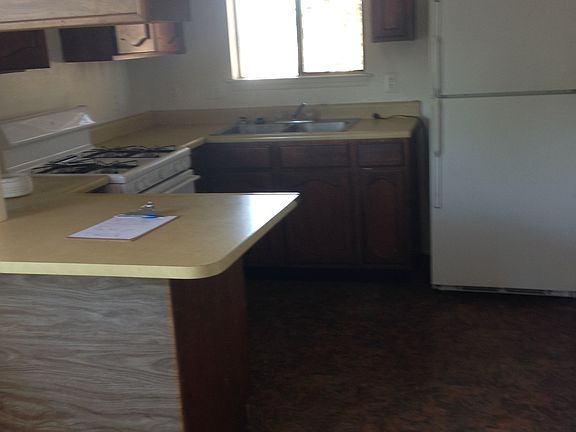 5th image of 5716 Kathryn Ave SE