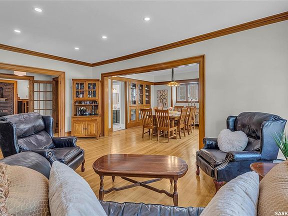 3rd image of 3120 Rae STREET