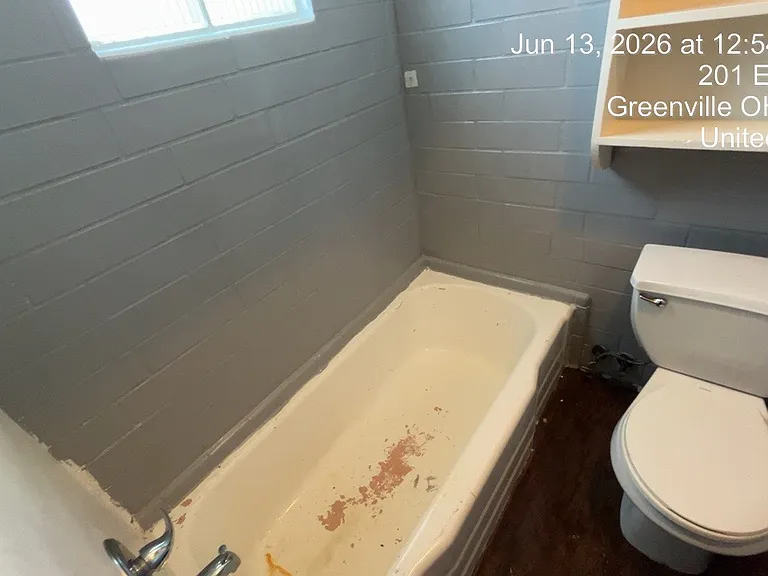 609 Walnut St #B-6 — Photo 5
