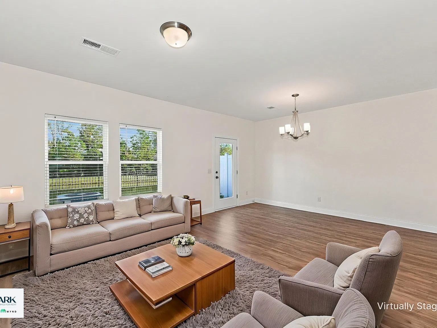 3 bed, 2.5 bath, 1601 sqft, $1,795 — Photo 2