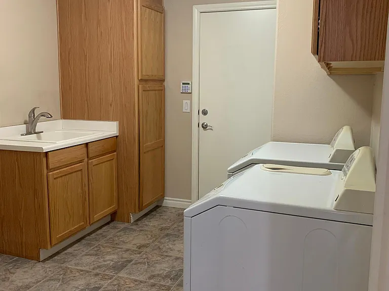 3073 Pawtucket Ln #1 — Photo 17