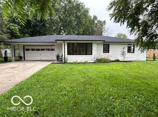 2705 W 38th St, Anderson, IN 46011