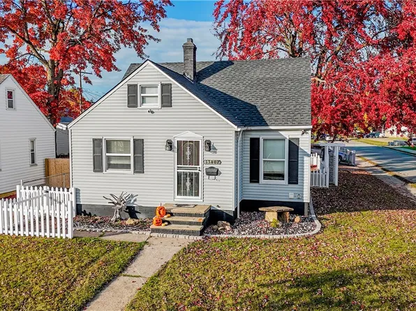 13402 Saint James Ave, Cleveland, OH 44135