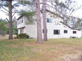 4826 W River Rd, Muskegon, MI 49445