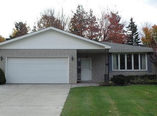 4577 Soda Pkwy, Hamburg, NY 14075
