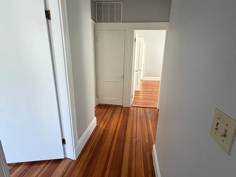 14 Belknap St #2 — Photo 2