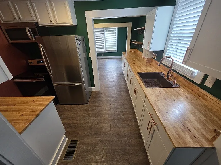 325 Cherry St — Photo 5