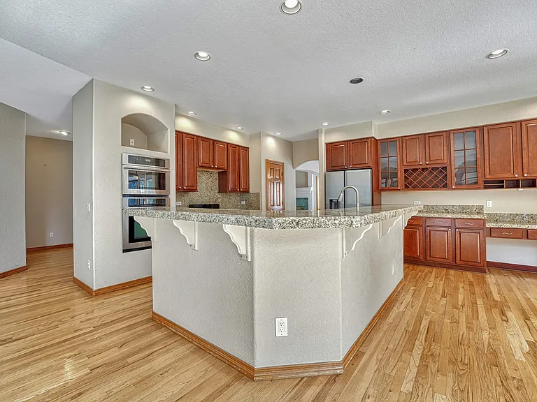 8406 Green Island Cir — Photo 28