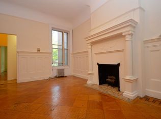 239 W 100th St APT 2R, New York, NY 10025