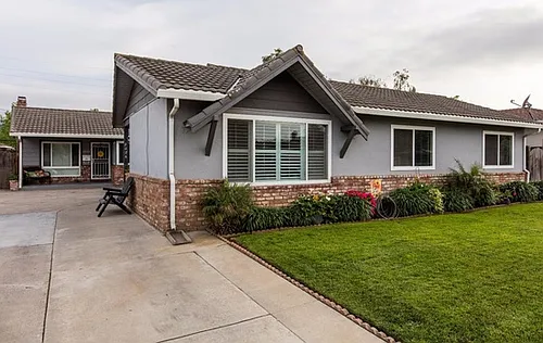 2026 Foxworthy Ave Photo 1
