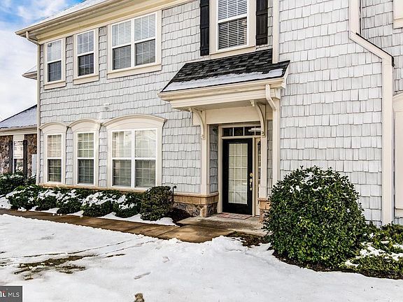 2nd image of 13929 Gullane Dr