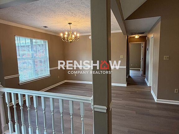4th image of 194 Pennington Pl