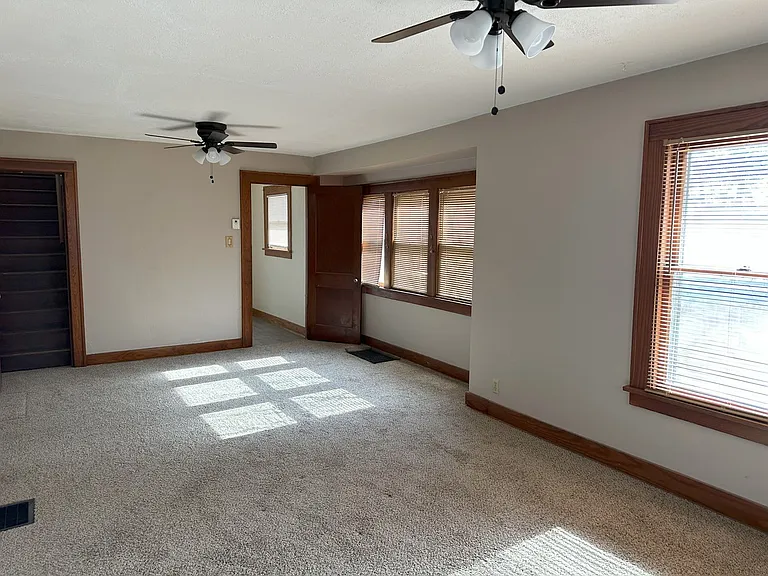 2080 SW Washburn Ave — Photo 19