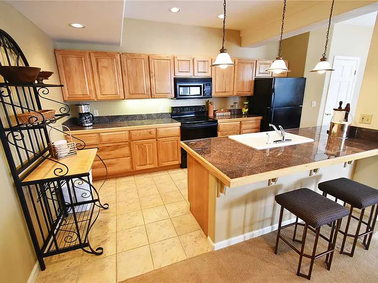 54 Ensign Dr — Photo 14