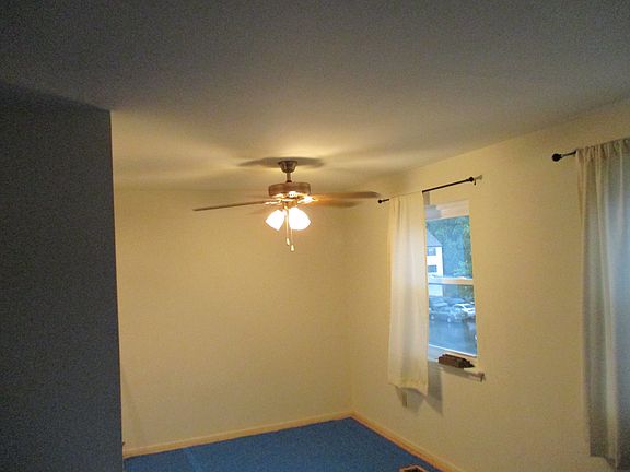 5th image of 13042 Blakeslee Dr #2