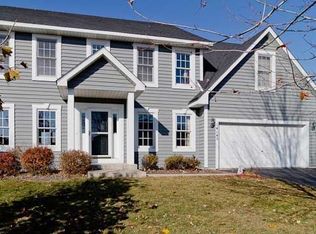 14145 Foxtail Ln, Apple Valley, MN 55124