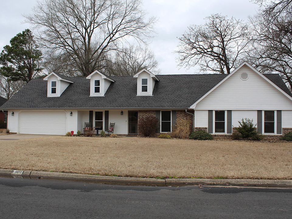 1st image of 514 Muscadine Ln