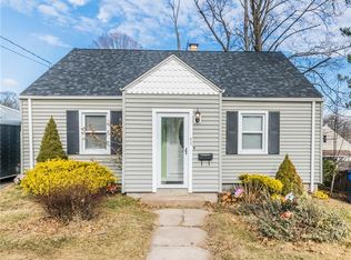 45 Benham St, Hamden, CT 06514