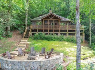 137 Hilltop Cir, Clarkesville, GA 30523