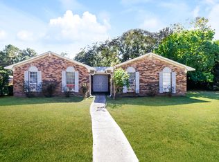 125 Thackery Cir, Jackson, MS 39211