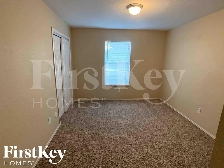 9342 Bowmore Ct — Photo 23