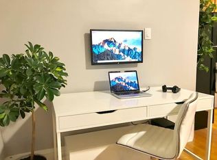2225 Saint Albans St FLOOR 2, Philadelphia, PA 19146
