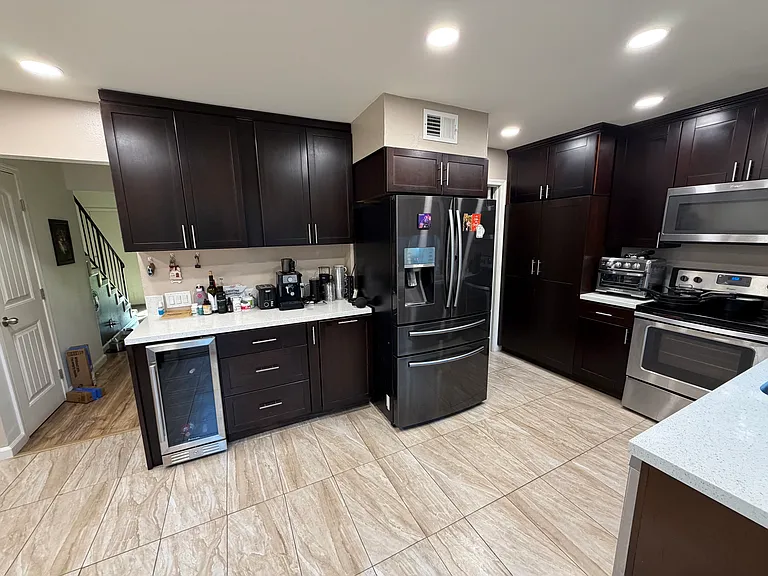 10561 Kerrigan Ct — Photo 1