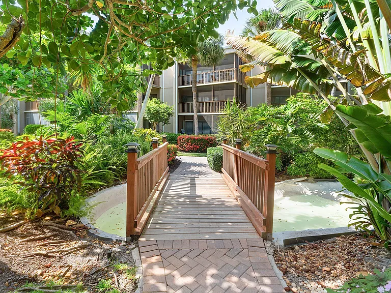 3605 S Ocean Blvd — Photo 28