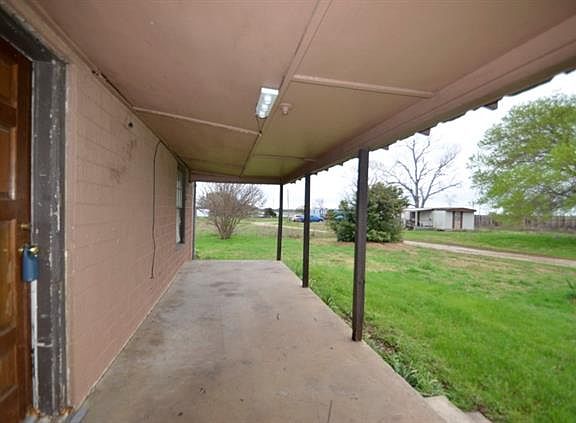 3rd image of 9650 S Highway 377