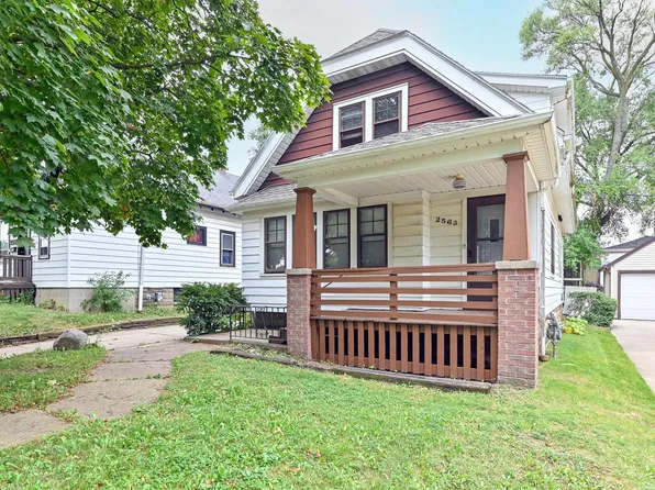 2563 North 54th STREET, Milwaukee, WI 53210