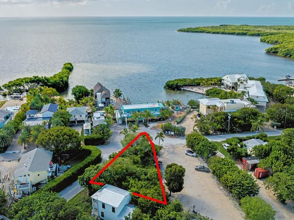 15 Oceanview Blvd, Key Largo, FL 33037