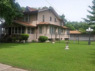 1632 N 45th St, East Saint Louis, IL 62204