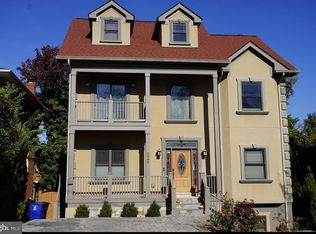2445 S Kenwood St, Arlington, VA 22206