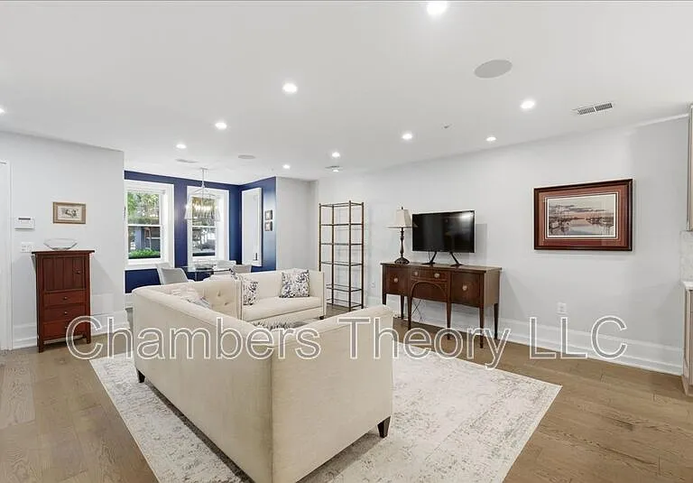 1516 Q St NW #1 — Photo 15