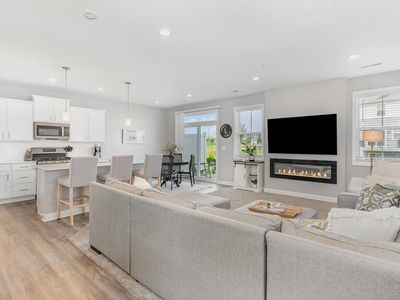 14105 Aberdeen Way, Rosemount, MN, 55068
