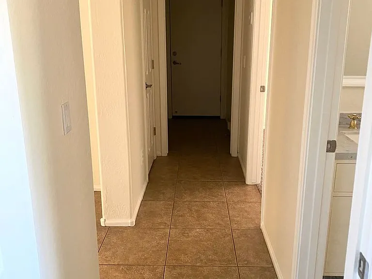 4272 E Cotton Ct — Photo 18
