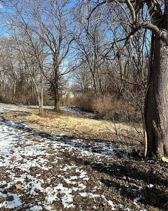 2nd image of 8340 E 73rd Ter