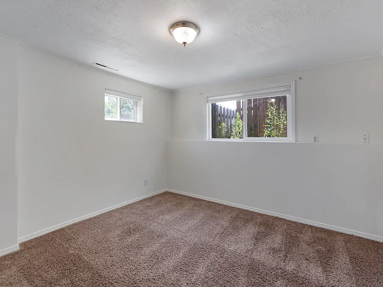 4110 Garrett Pl — Photo 20