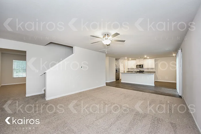607 Wild Tulip Ct — Photo 4
