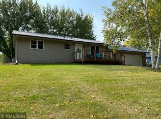 701 W 6th St, Litchfield, MN 55355