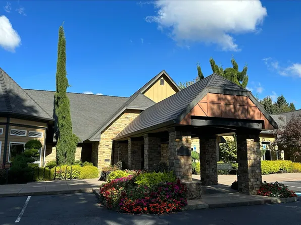 Mission Hills Apartments