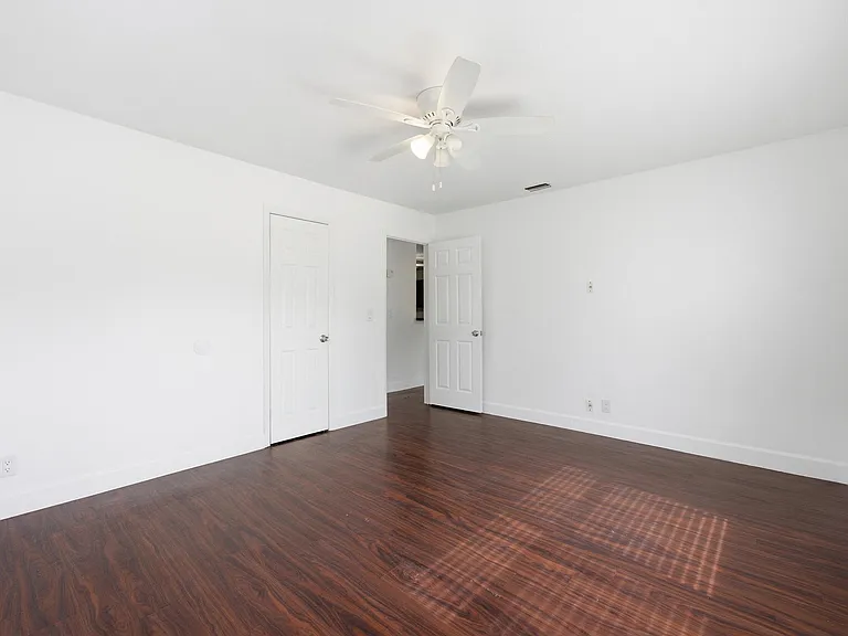 3847 E Roan Ct — Photo 17