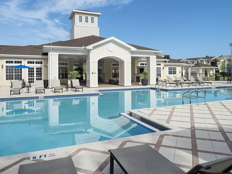 Ranch Lake Apartments — Photo 16