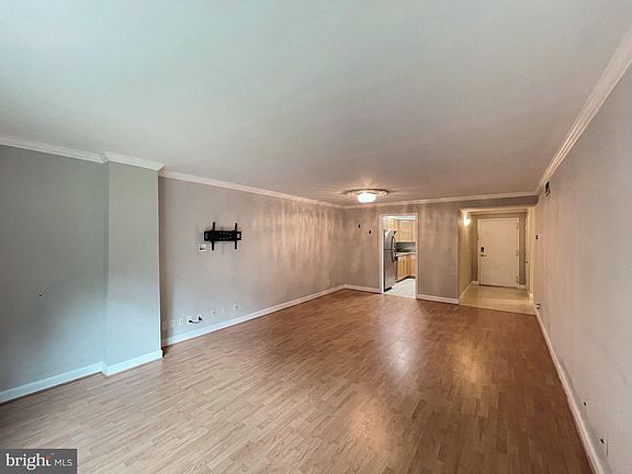 5th image of 7651 Tremayne Pl APT 112