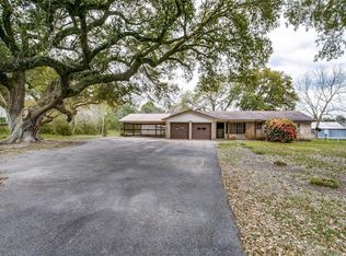 44140 Interstate 10, Winnie, TX 77665