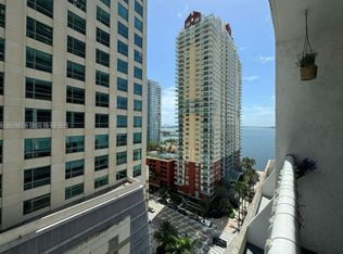 1200 Brickell Bay Dr APT 1610, Miami, FL 33131