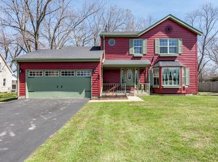3831 Pine Ave, Beach Park, IL
