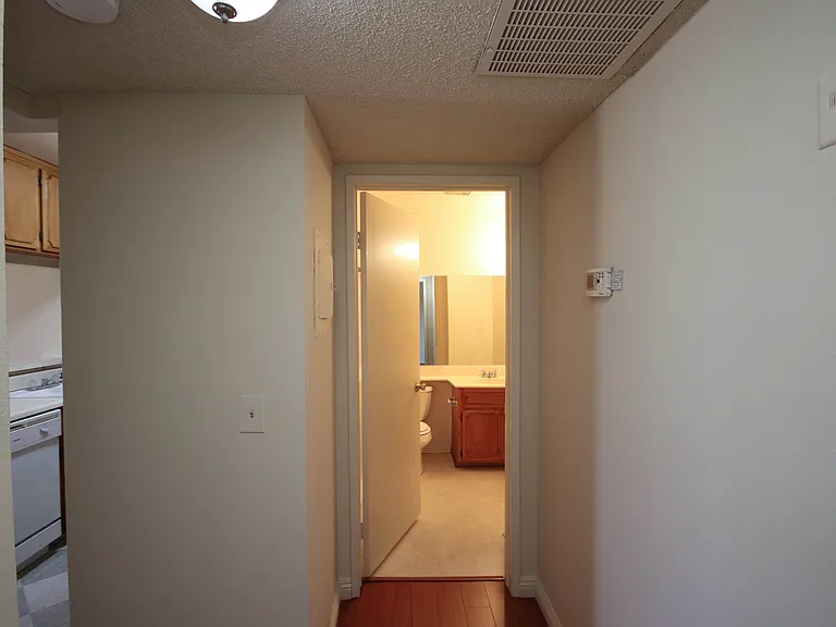 1310 E Acacia Ave #203 — Photo 18