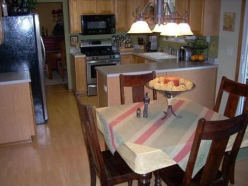5th image of 5211 Duke Dr