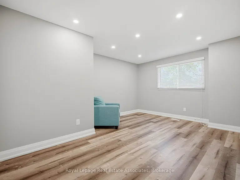 22 Saint James St #A — Photo 24